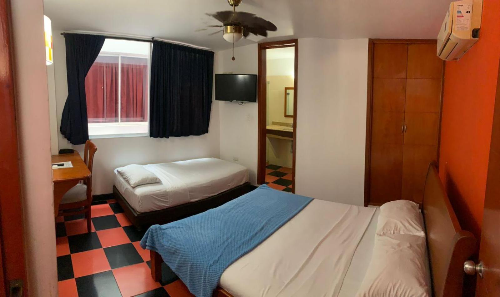 Hotel Bahia Plaza サンタ・マルタ エクステリア 写真