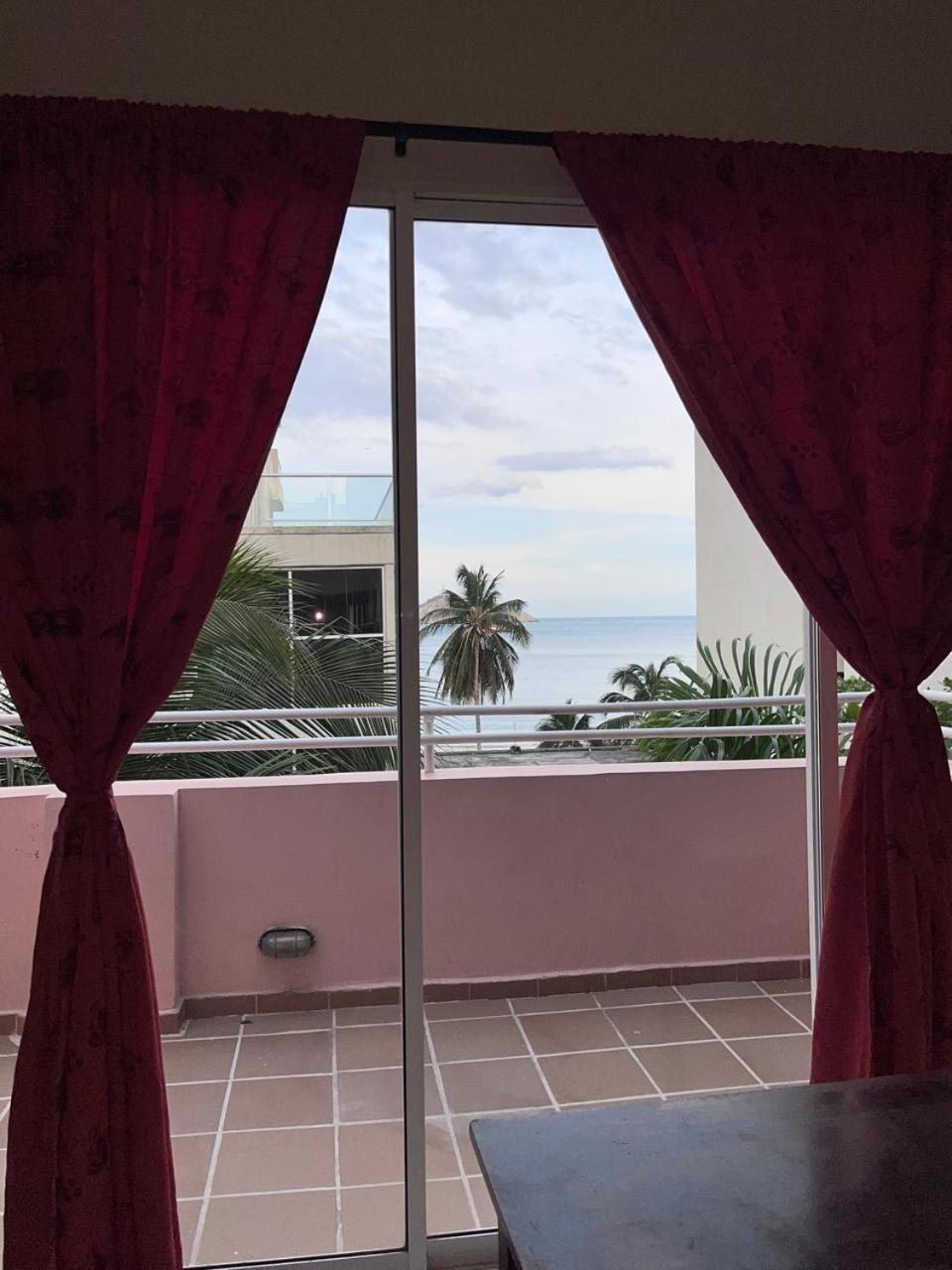 Hotel Bahia Plaza サンタ・マルタ エクステリア 写真